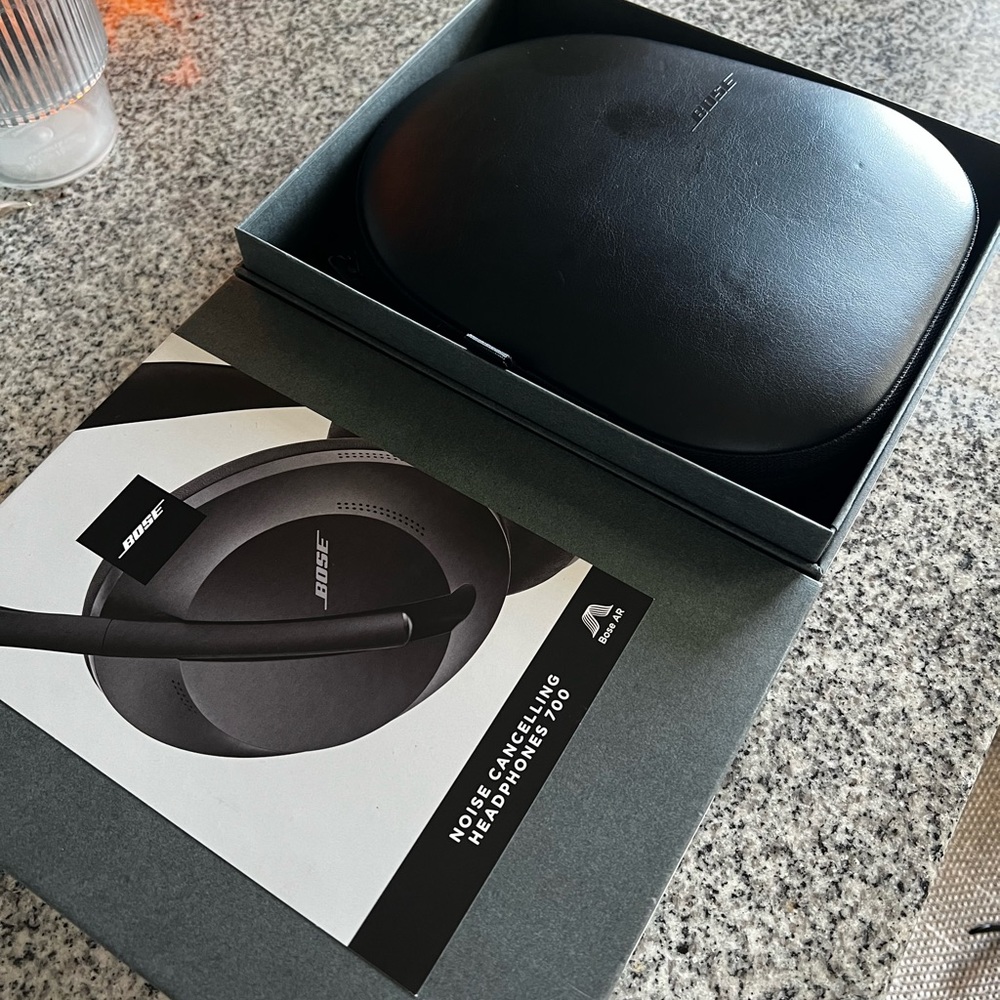 Bose Noise Cancelling 700 well taken cared of. All accessories, included in box.